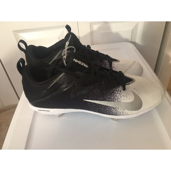 NEW NIKE Vapor Ultrafly Pro Men's Low Metal‎ Baseball Cleat-Size 15 ~ 852696-002 - Picture 1 of 7